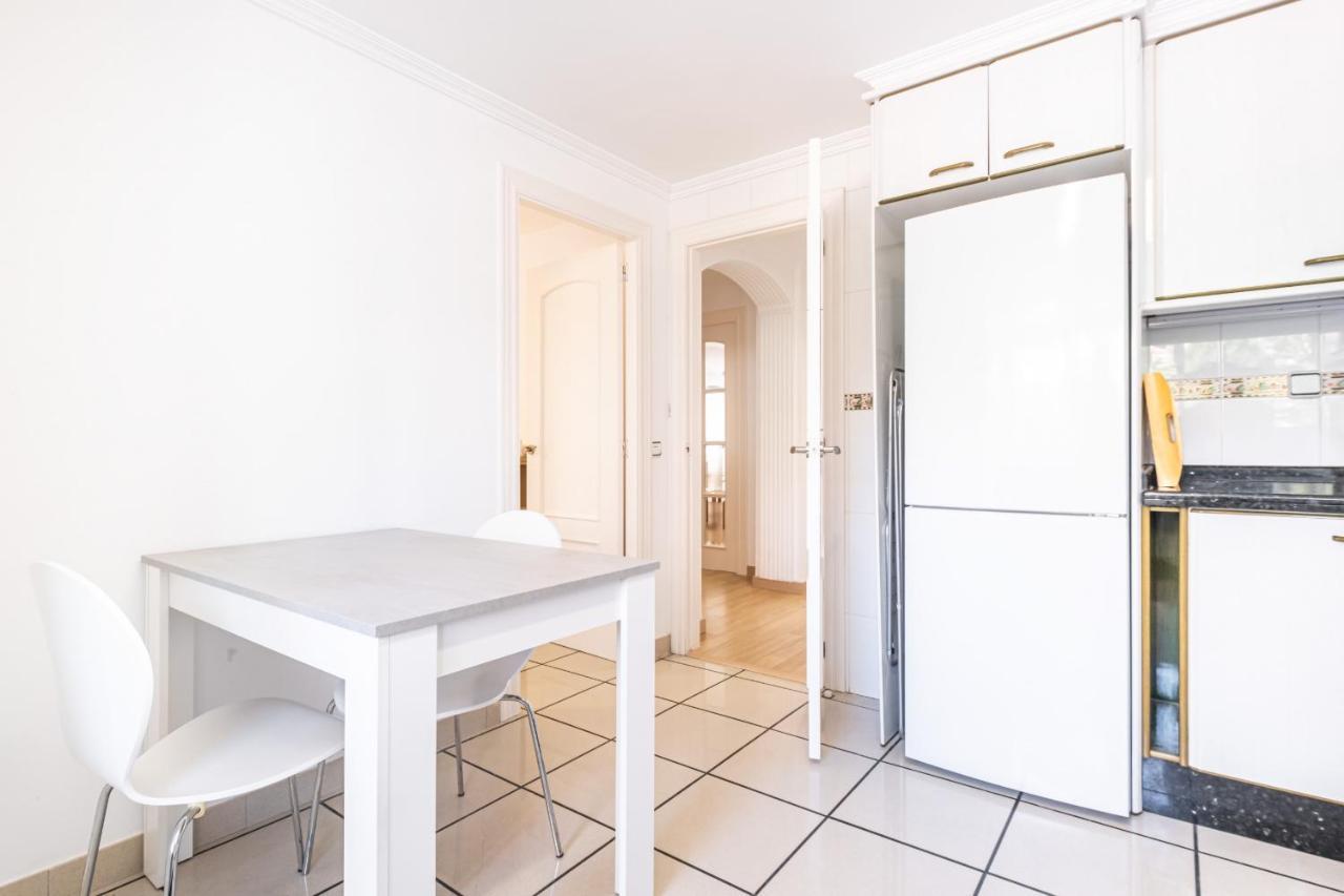 Ilice 3-C Apartment Levante Beach Μπένιντορμ Εξωτερικό φωτογραφία